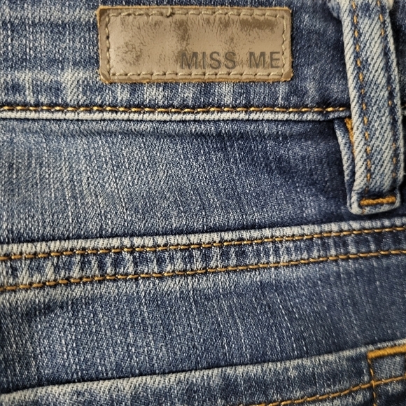 Miss Me Distressed Raw Hem‎ Skinny Jeans Size 32 - Picture 9 of 10